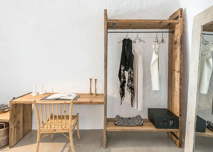 Cocoon (adults Only) Imerovigli (Santorini)