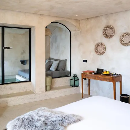 Hotel Cocoon 4*