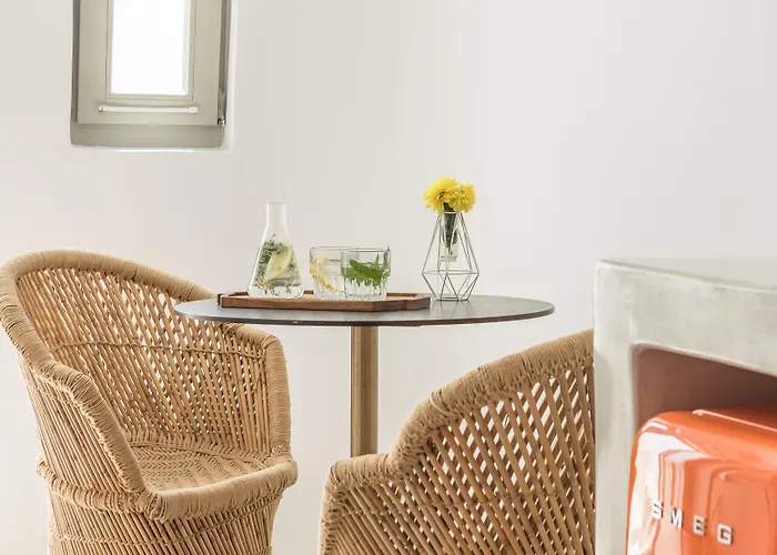 Cocoon (adults Only) Otel 3*